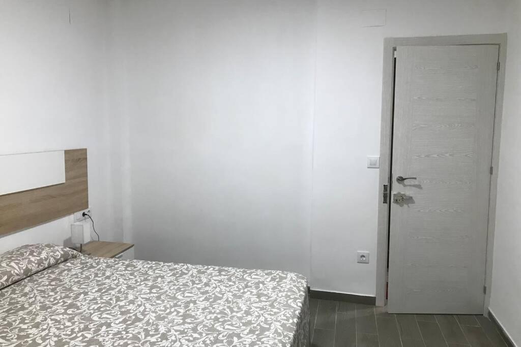 Apartamento Acogedor Casa Leonor Apartment Enguera Exterior photo